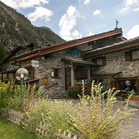 Restaurant La Barme Hotel 3*