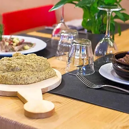Restaurant La Barme Отель